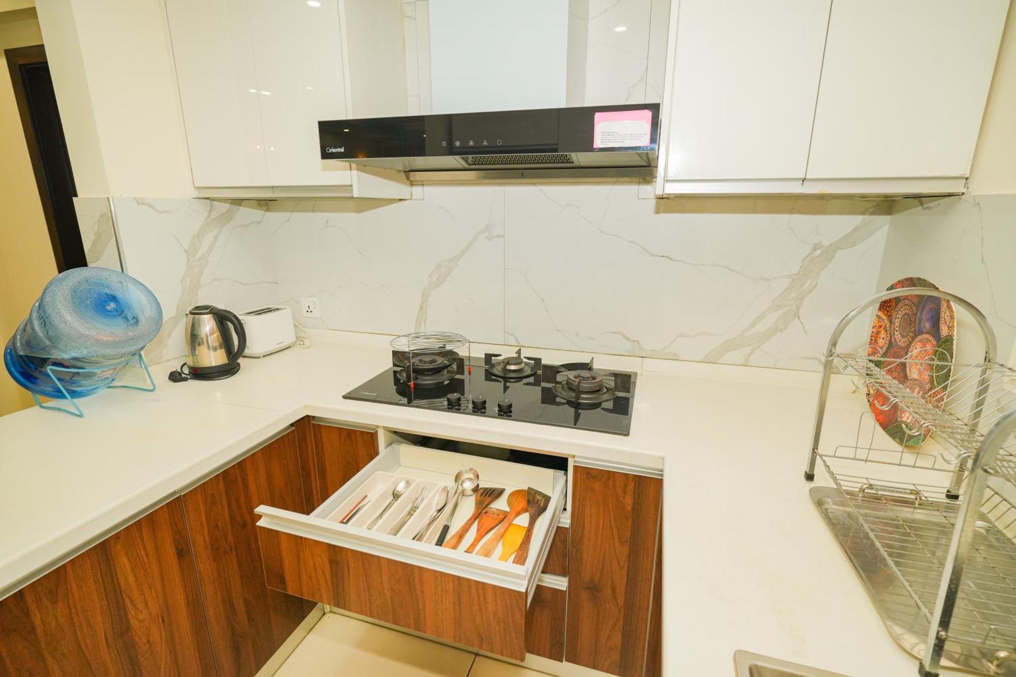 איסלמאבד Cozy 2-Bedroom Apartment With King Beds, Balcony & Stunning Views At Elysium מראה חיצוני תמונה