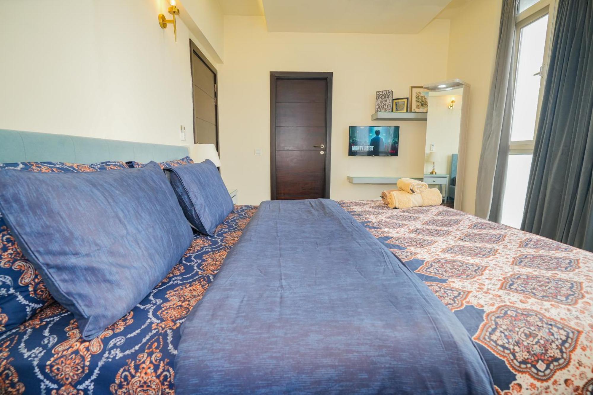 איסלמאבד Cozy 2-Bedroom Apartment With King Beds, Balcony & Stunning Views At Elysium מראה חיצוני תמונה